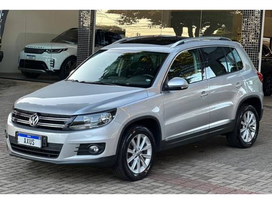 VOLKSWAGEN TIGUAN 2.0 TSI R-LINE 16V TURBO GASOLINA 4P TIPTRONIC VOLKSWAGEN TIGUAN 2.0 TSI R-LINE 16V TURBO GASOLINA 4P TIPTRONIC